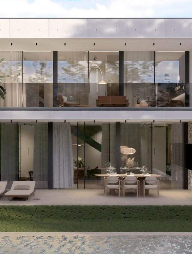 Casa con terreno de 5 dormitorios en Llinars Del Valles