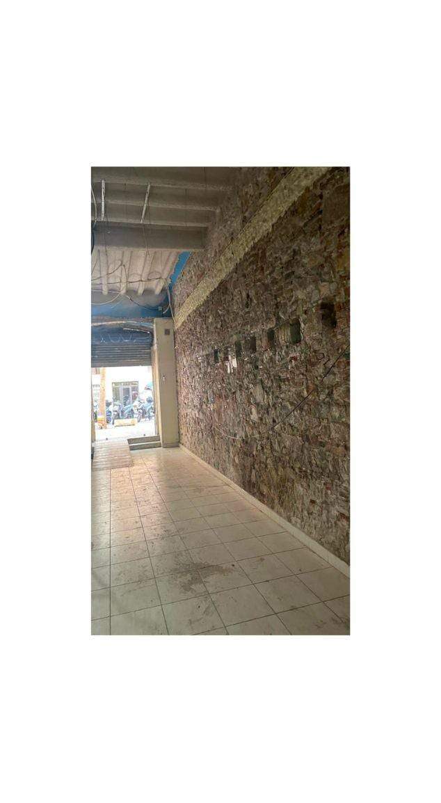 Local comercial en Barcelona — imagen 3