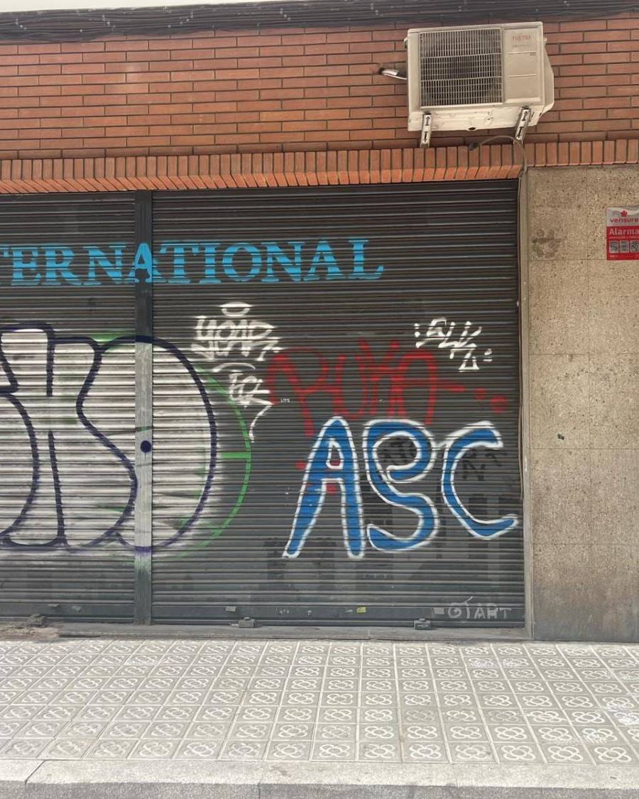 Local comercial en Barcelona — imagen 17