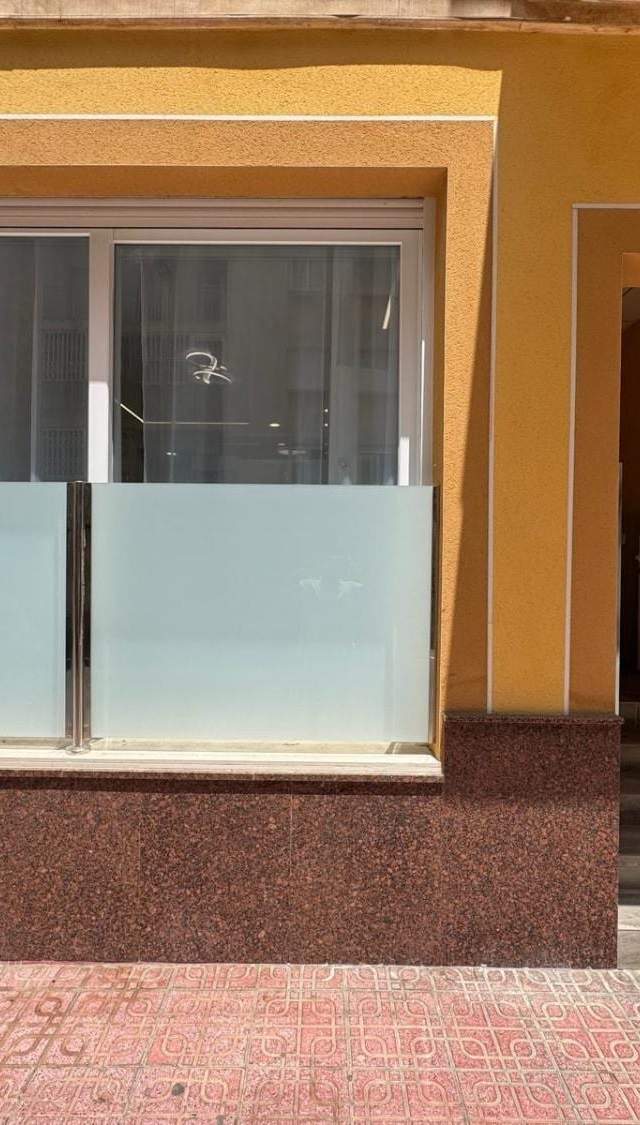 Apartamento de 2 dormitorios en Torrevieja — imagen 3