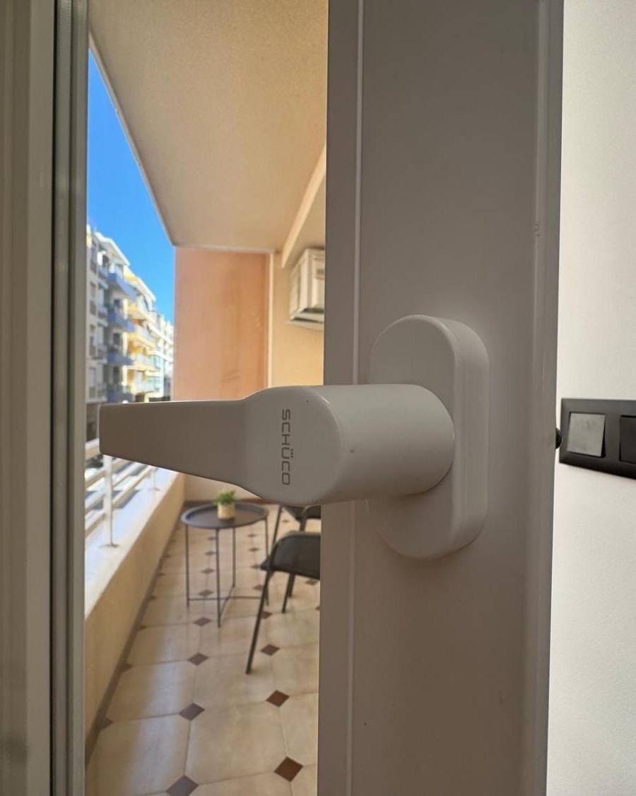 Apartamento de 3 dormitorios en Torrevieja — imagen 13