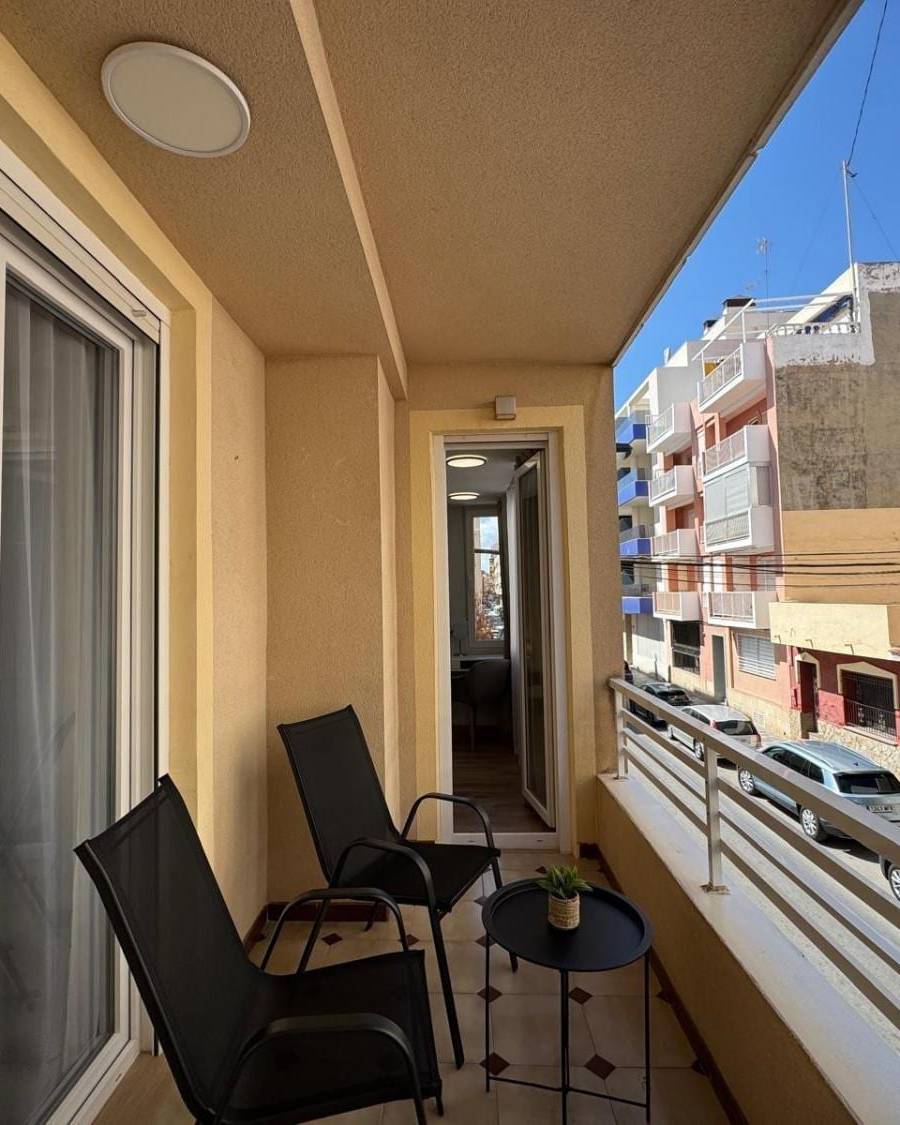 Apartamento de 3 dormitorios en Torrevieja — imagen 15