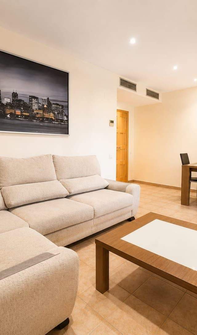 Apartamento de 3 dormitorios en Lloret De Mar — imagen 3