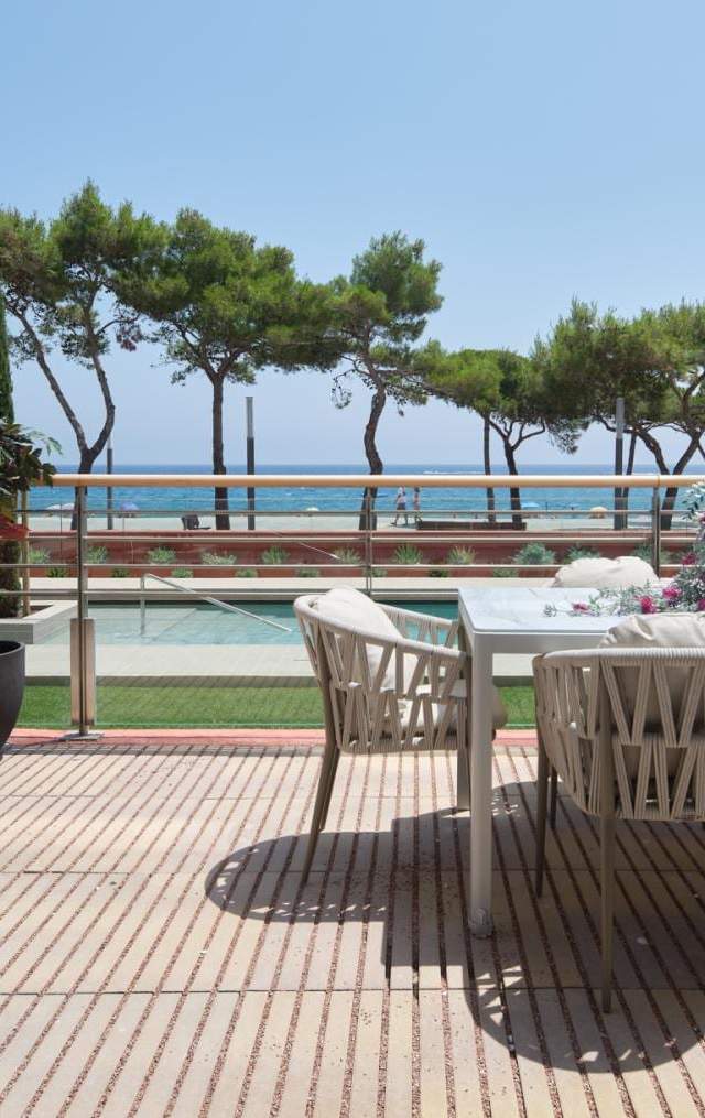 Apartamento de 2 dormitorios en Platja Dïaro — imagen 2