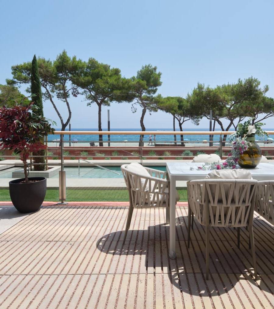 Apartamento de 2 dormitorios en Platja Dïaro — imagen 2