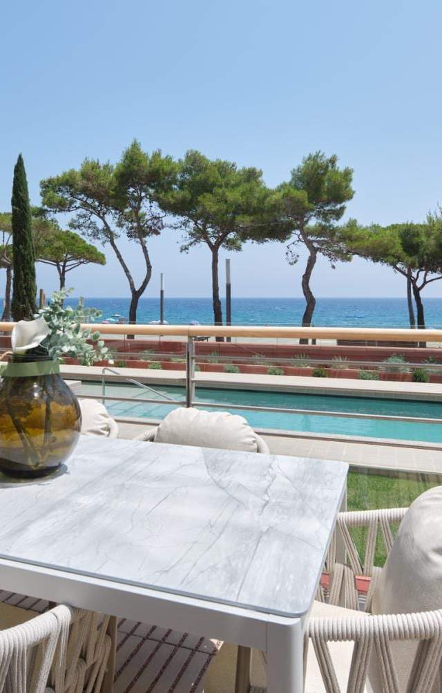 Apartamento de 2 dormitorios en Platja Dïaro — imagen 3