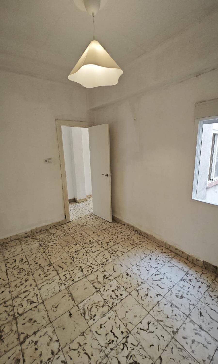Apartamento de 3 dormitorios en Alzira — imagen 4