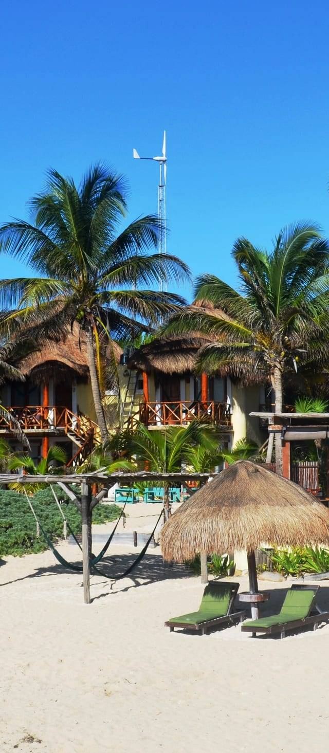 HOTEL FRENTE A LA PLAYA EN TULUM