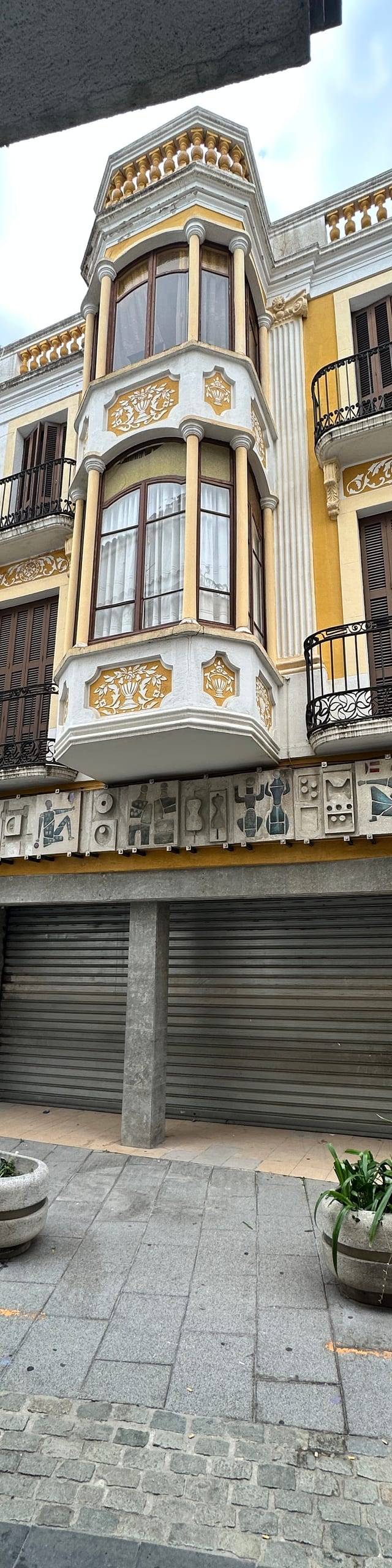 PALACETE EN EL CENTRO DE TORDERA IDEAL INVERSORES | COLIVING · CLÍNICA · VIVIENDAS