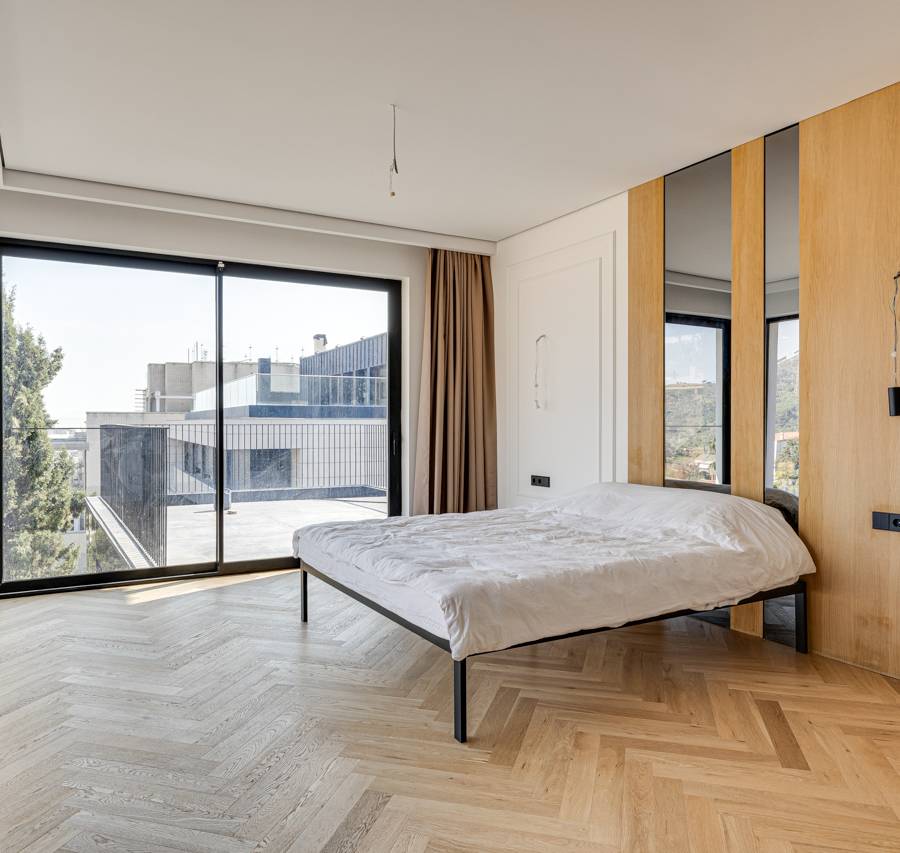 Villa de Vanguardia en Sant Just Desvern: Tecnología, Privacidad y Diseño — imagen 10