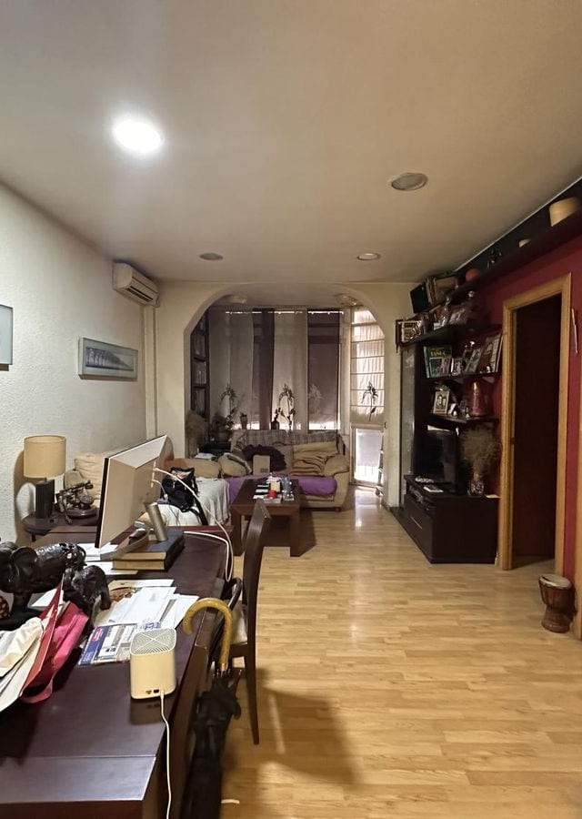 PISO EN EL CORAZÓN DE SANT ANDREU, BARCELONA — imagen 2