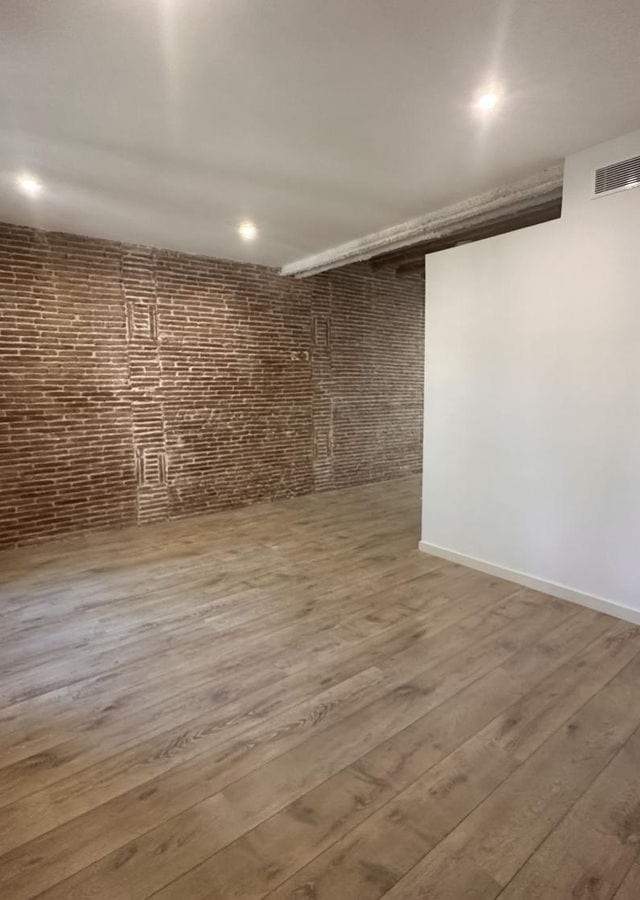 PISO REFORMADO EN SANT ANTONI - BARCELONA — imagen 5