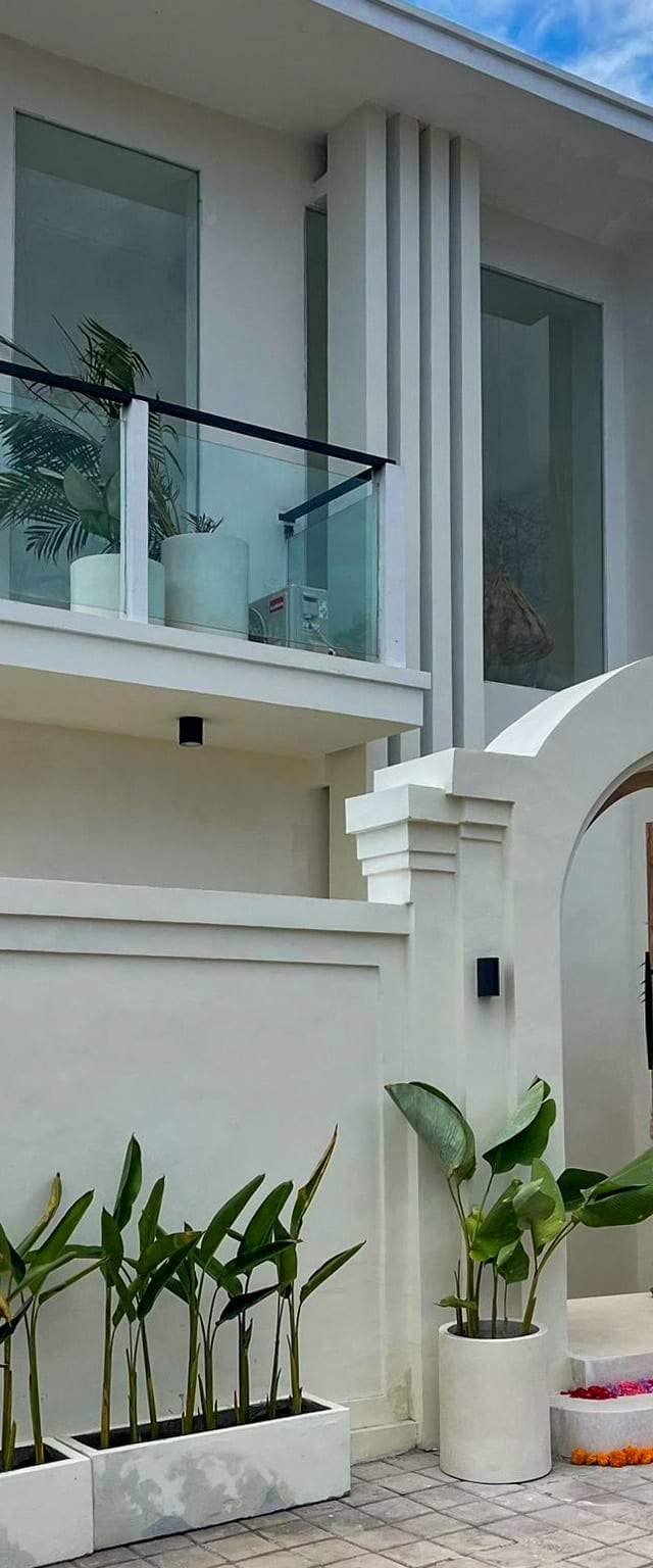 Exclusiva Villa Freehold de 4 Dormitorios en Ungasan con Vistas Panorámicas al GWK — imagen 3