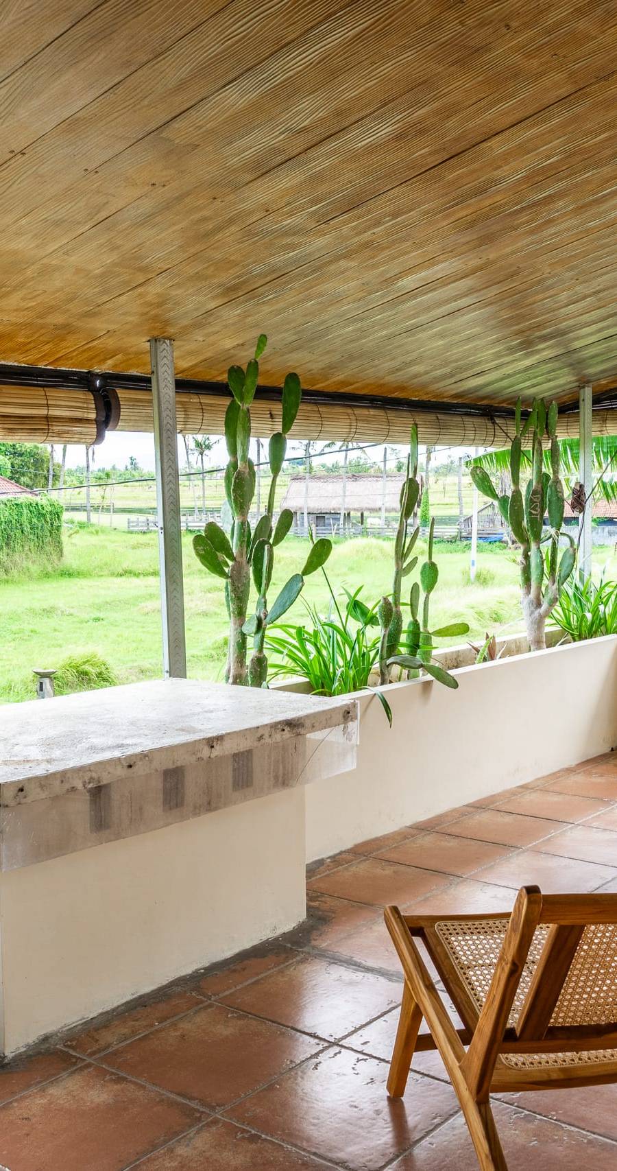 Amplia Villa de 5 Dormitorios con Vistas al Atardecer y Arrozales en Kaba-Kaba — imagen 26