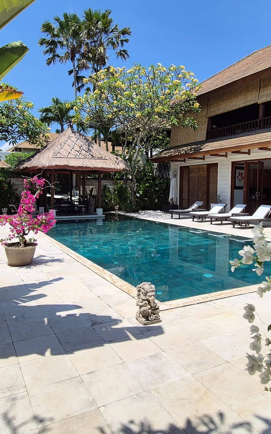 Exquisita Villa a Pasos de la Playa Diseñada por Popo Danes – Opciones Leasehold y Freehold — imagen 3