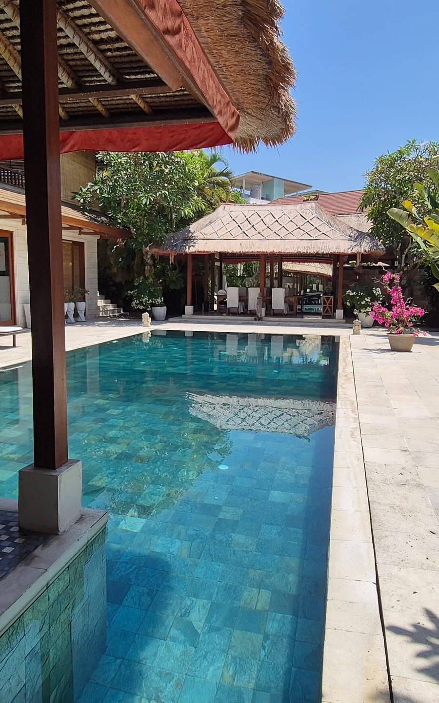 Exquisita Villa a Pasos de la Playa Diseñada por Popo Danes – Opciones Leasehold y Freehold — imagen 5