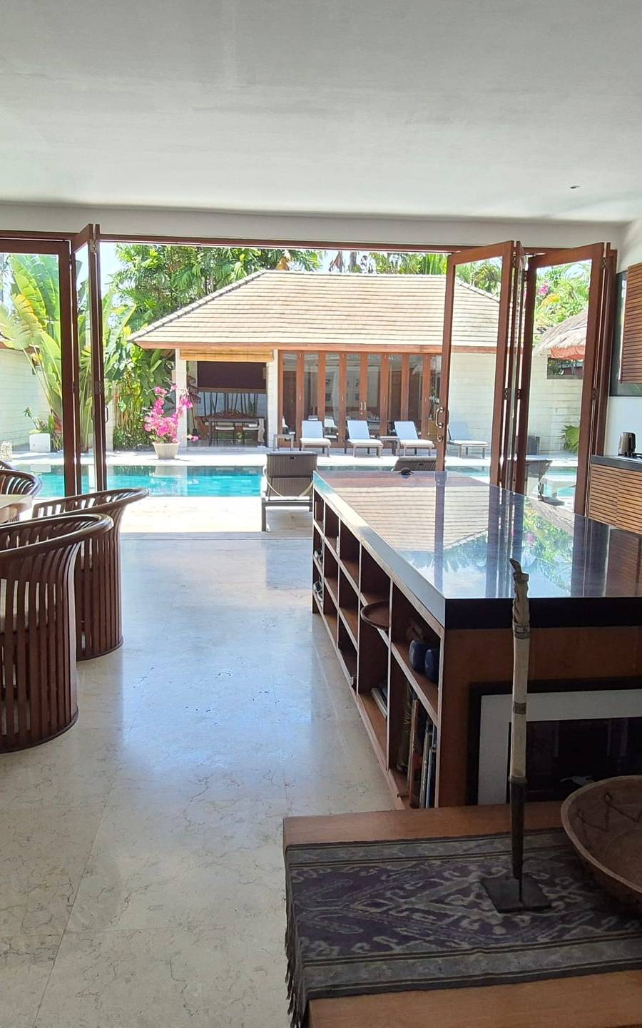 Exquisita Villa a Pasos de la Playa Diseñada por Popo Danes – Opciones Leasehold y Freehold — imagen 6