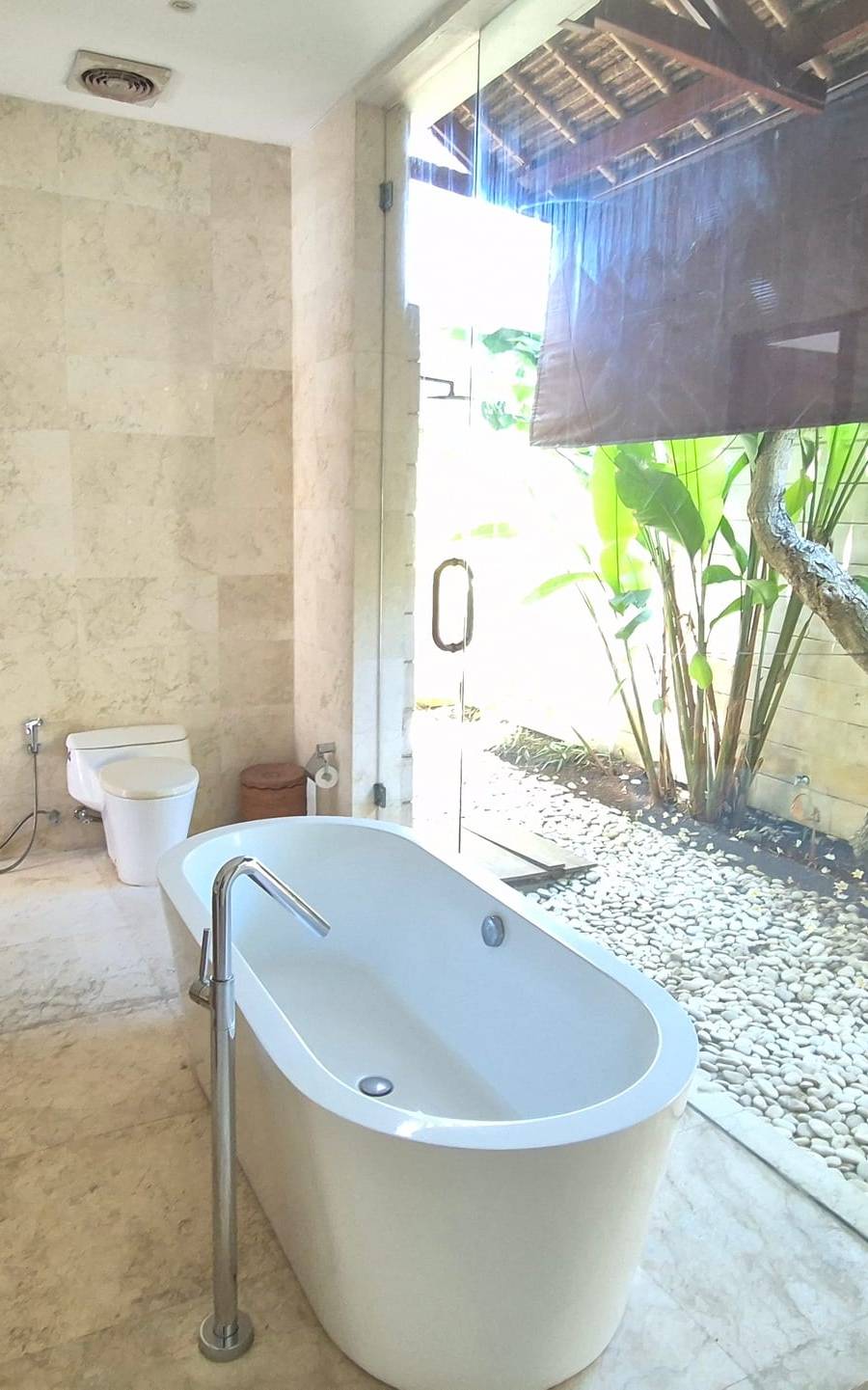 Exquisita Villa a Pasos de la Playa Diseñada por Popo Danes – Opciones Leasehold y Freehold — imagen 9