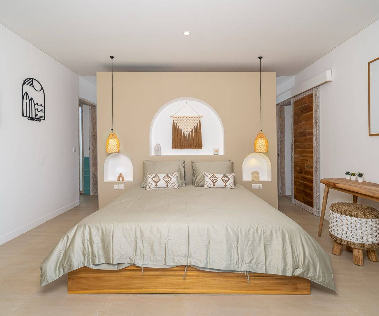 Villa Familiar Leasehold de 4 Dormitorios en Kaba Kaba con Vistas al Arrozal y al Volcán — imagen 1