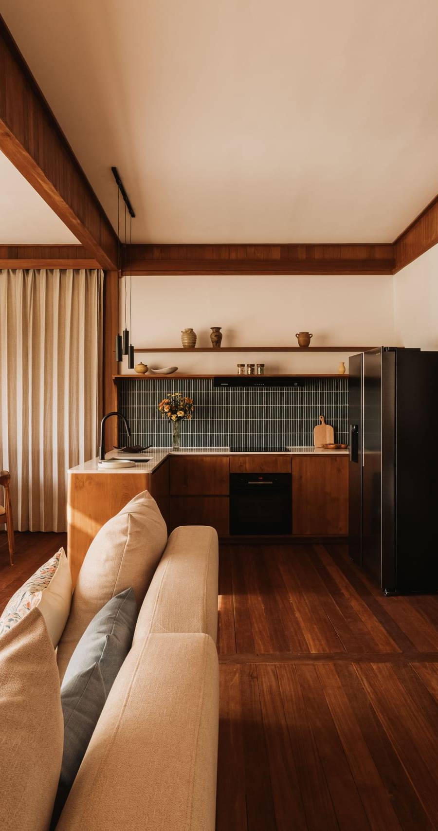 Villa Leasehold de Madera Moderna en Buduk, Canggu — imagen 3