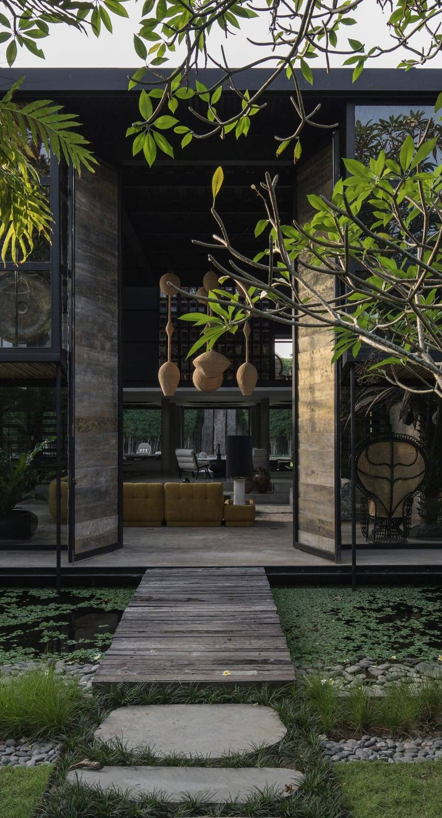 Lujosa Villa de 5 Dormitorios en Seminyak — imagen 1