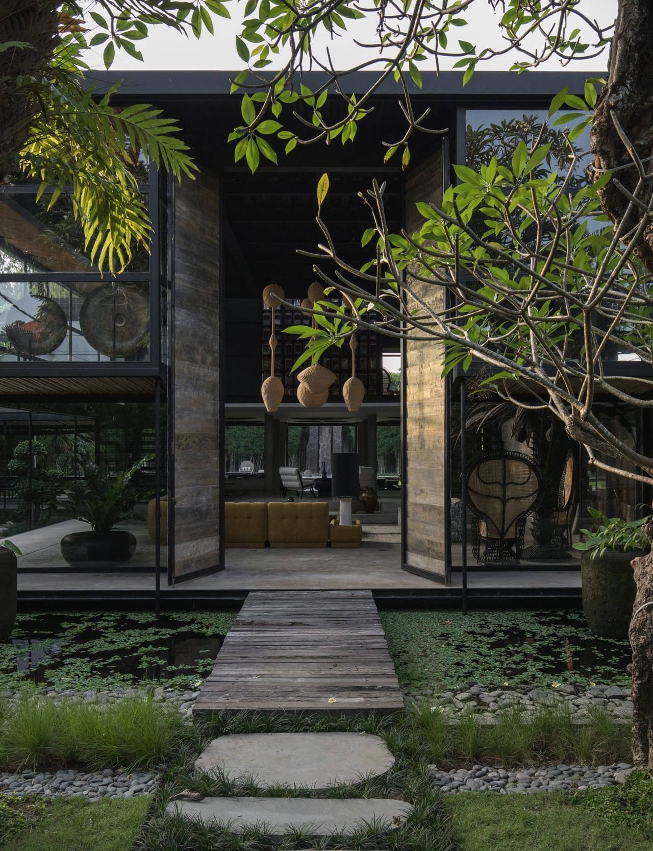 Lujosa Villa de 5 Dormitorios en Seminyak — imagen 1