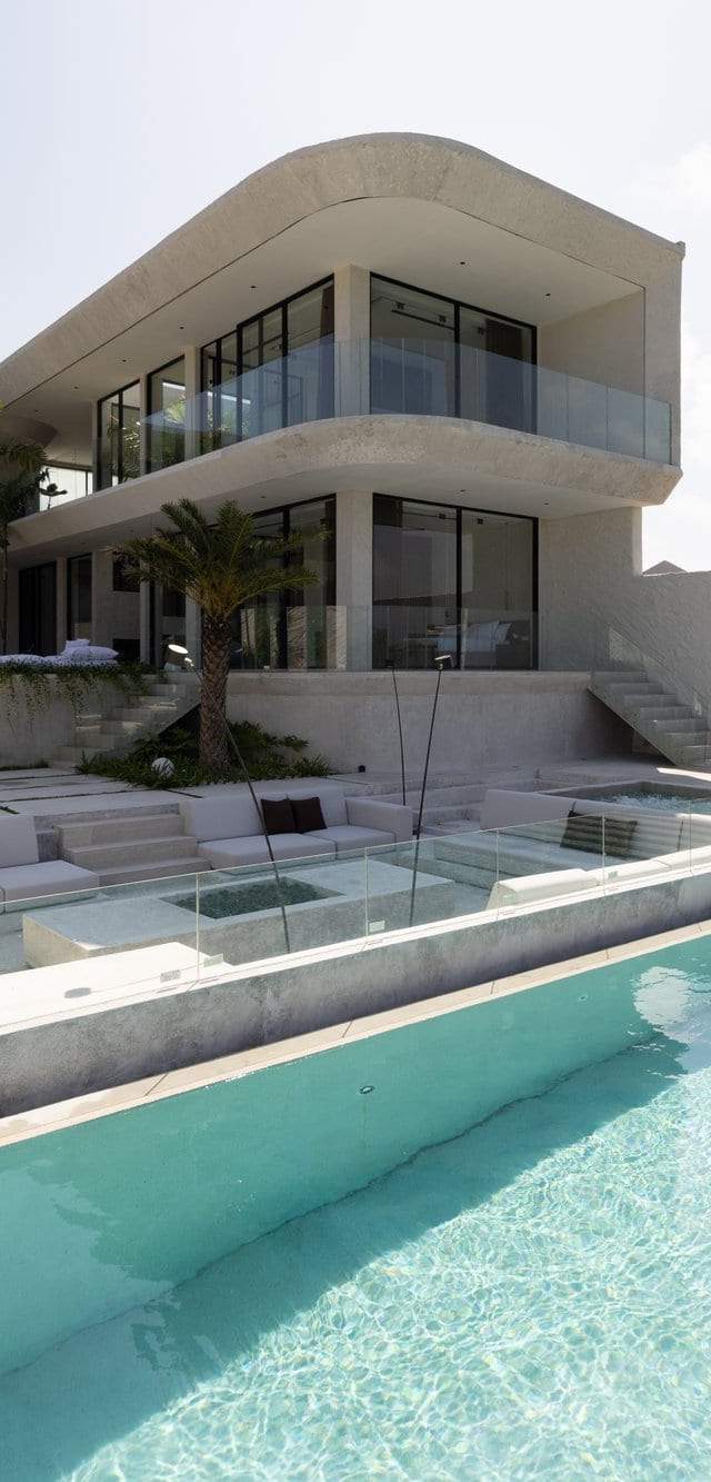 Villa de Lujo en Venta en Ubicación Premium en Uluwatu — imagen 2