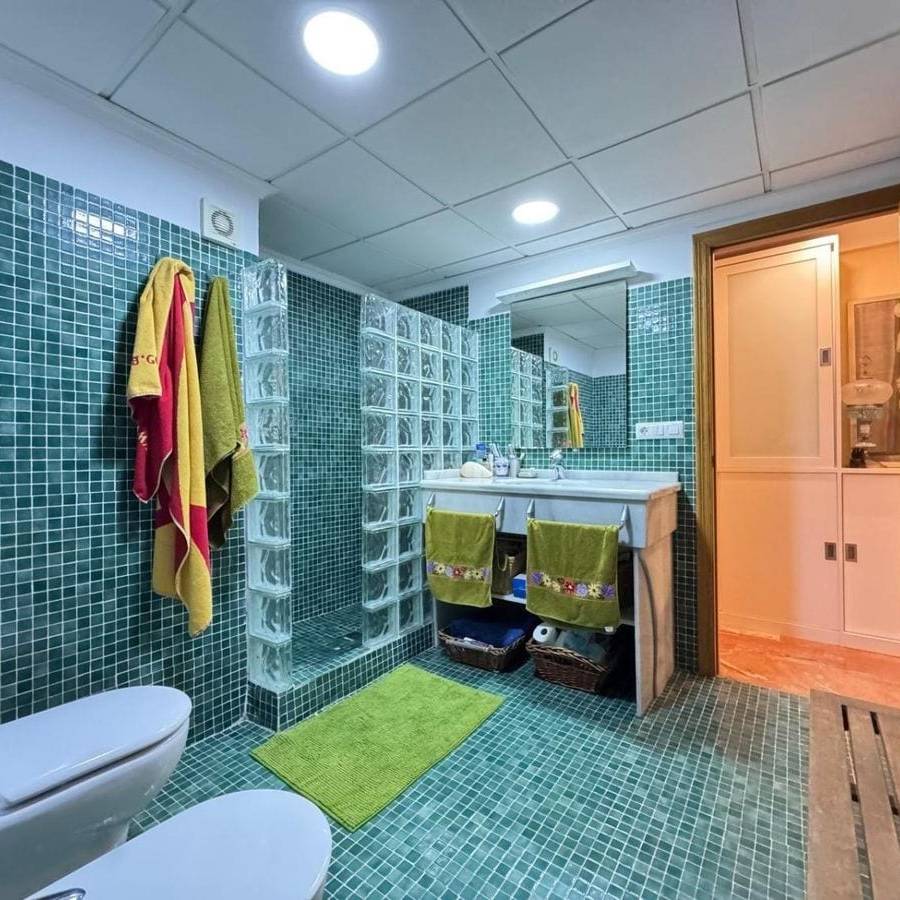 APARTAMENTO REFORMADA A POCOS METROS DE LA PLAYA EN ALICANTE — imagen 19