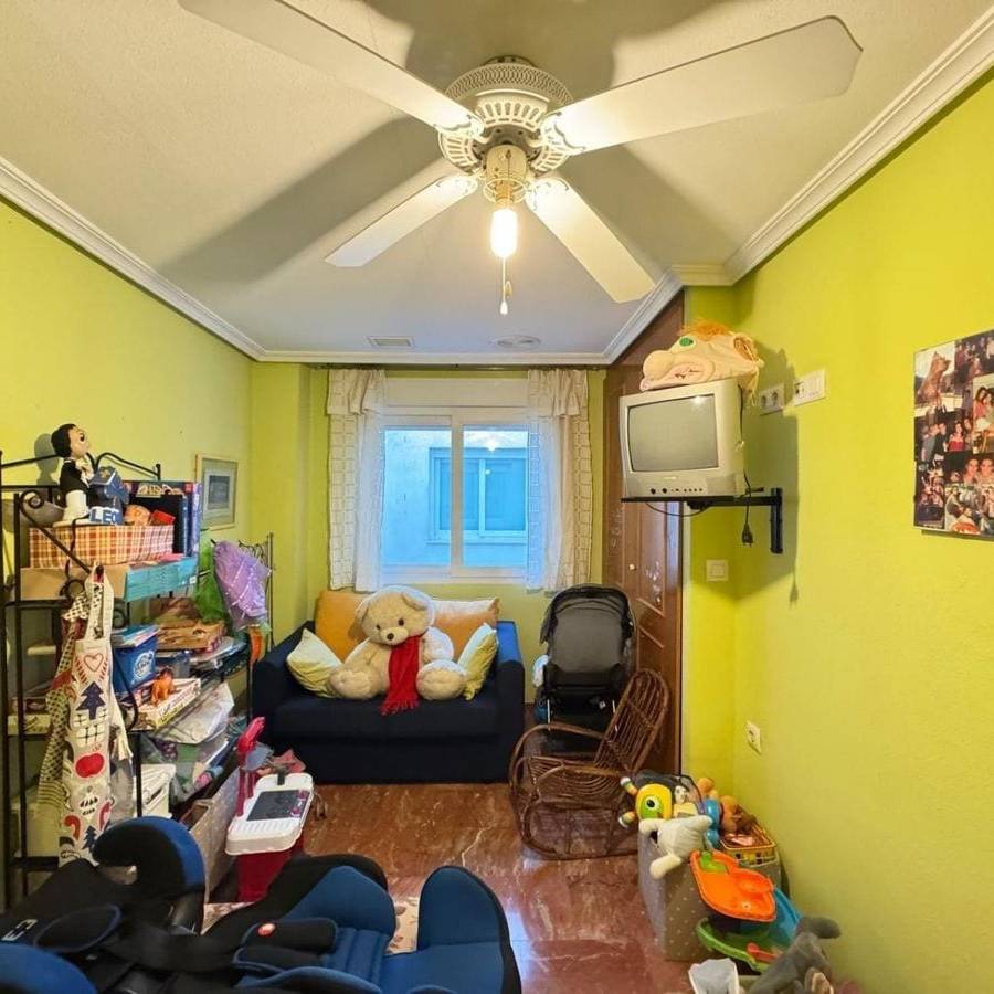 APARTAMENTO REFORMADA A POCOS METROS DE LA PLAYA EN ALICANTE — imagen 23
