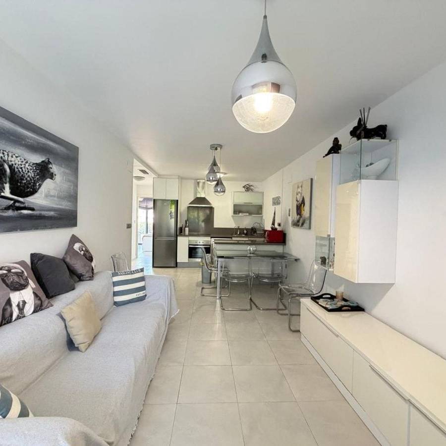 APARTAMENTO CON TERRAZA PROPIA EN CAMPOAMOR — imagen 9