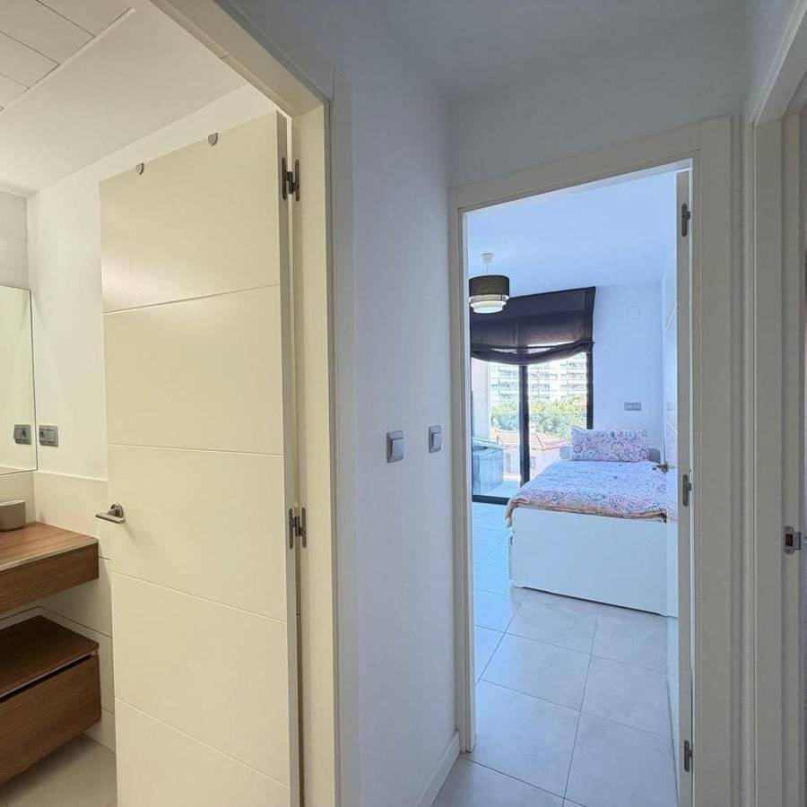 APARTAMENTO CON TERRAZA PROPIA EN CAMPOAMOR — imagen 20